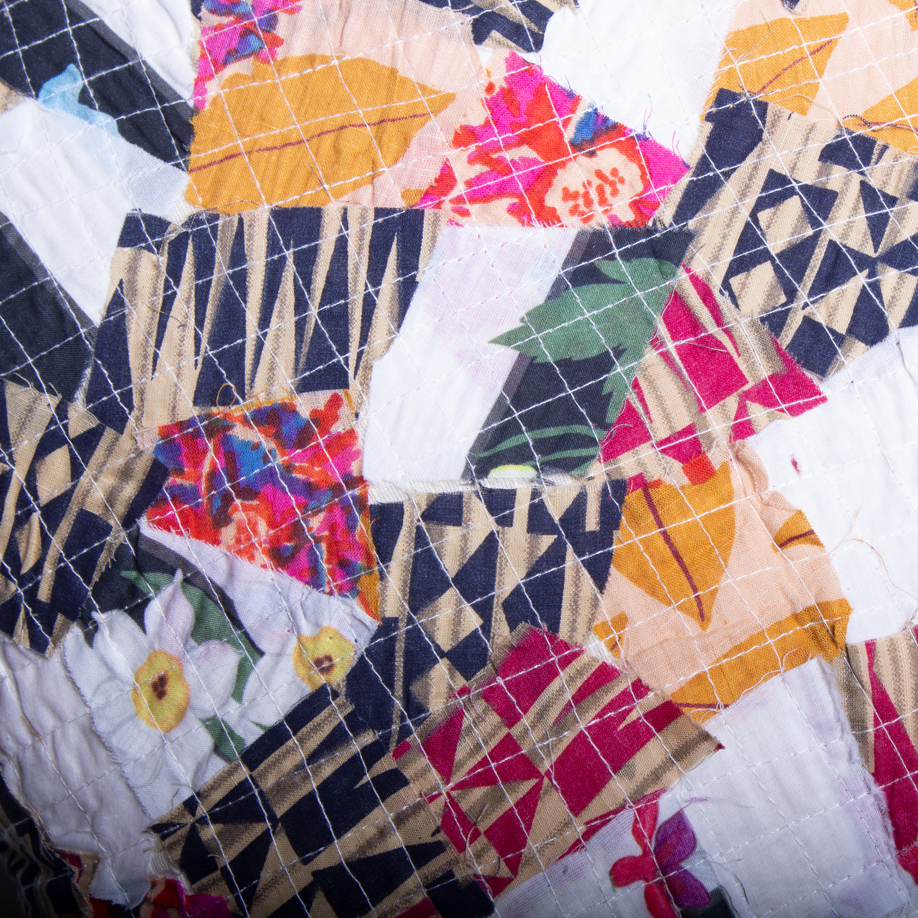 Order plastic-free cushion cover for living room