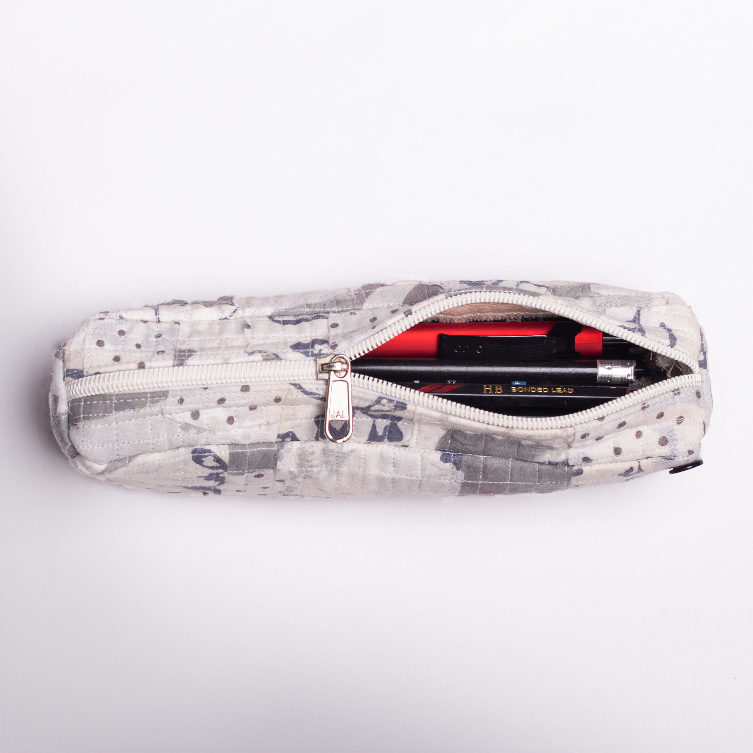 Order Zero-Waste Stationery Pouch