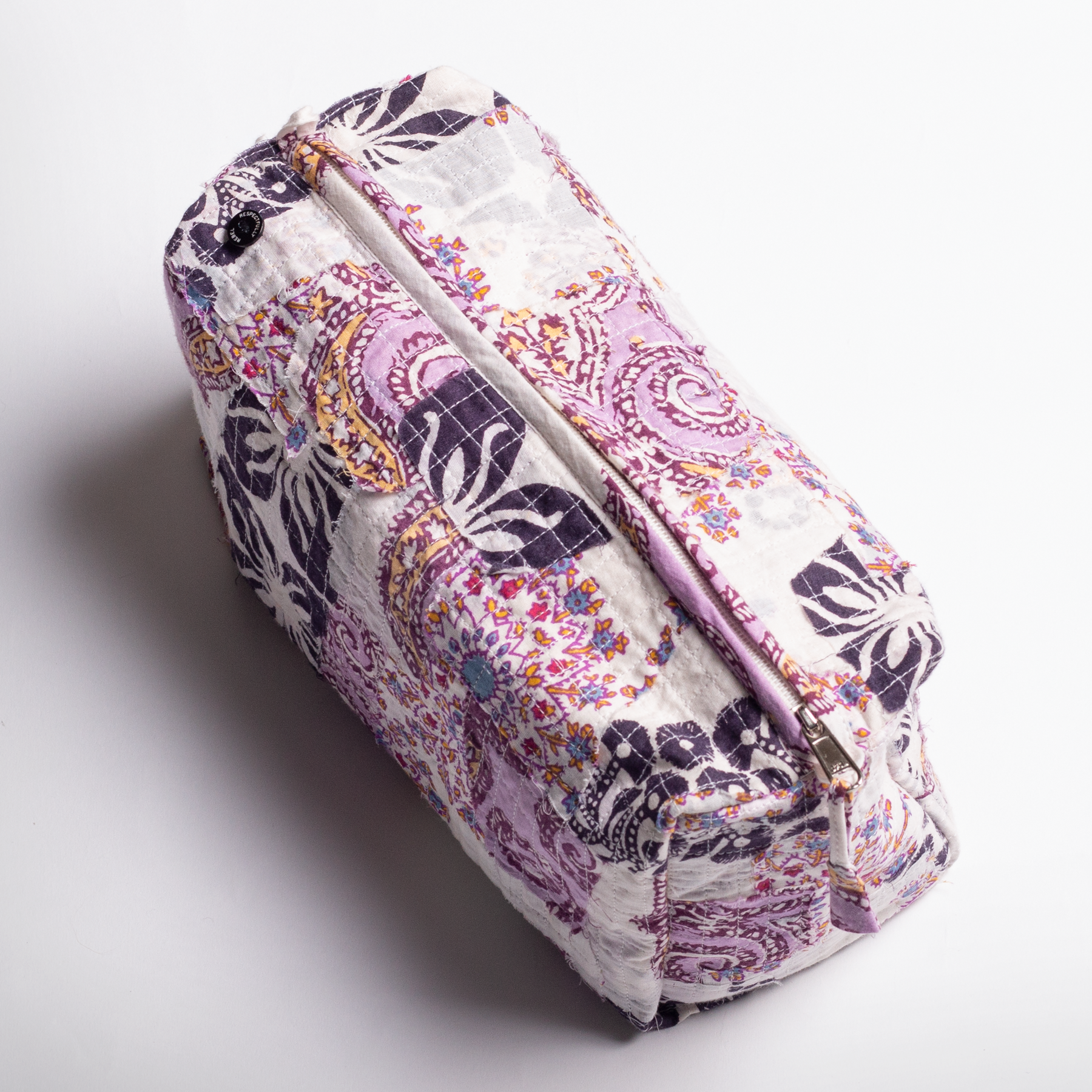Seems Unbranded - eco-friendly pouch for toiletries
